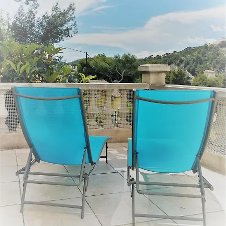 La Casa Calanquaise - A 250m Accessible A Pied - T2 Spacieux Independant - Terrasse Ombragee Ensues-la-Redonne
