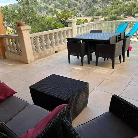Apartment La Casa Calanquaise - A 250m Accessible A Pied - T2 Spacieux Independant - Terrasse Ombragee Ensues-la-Redonne